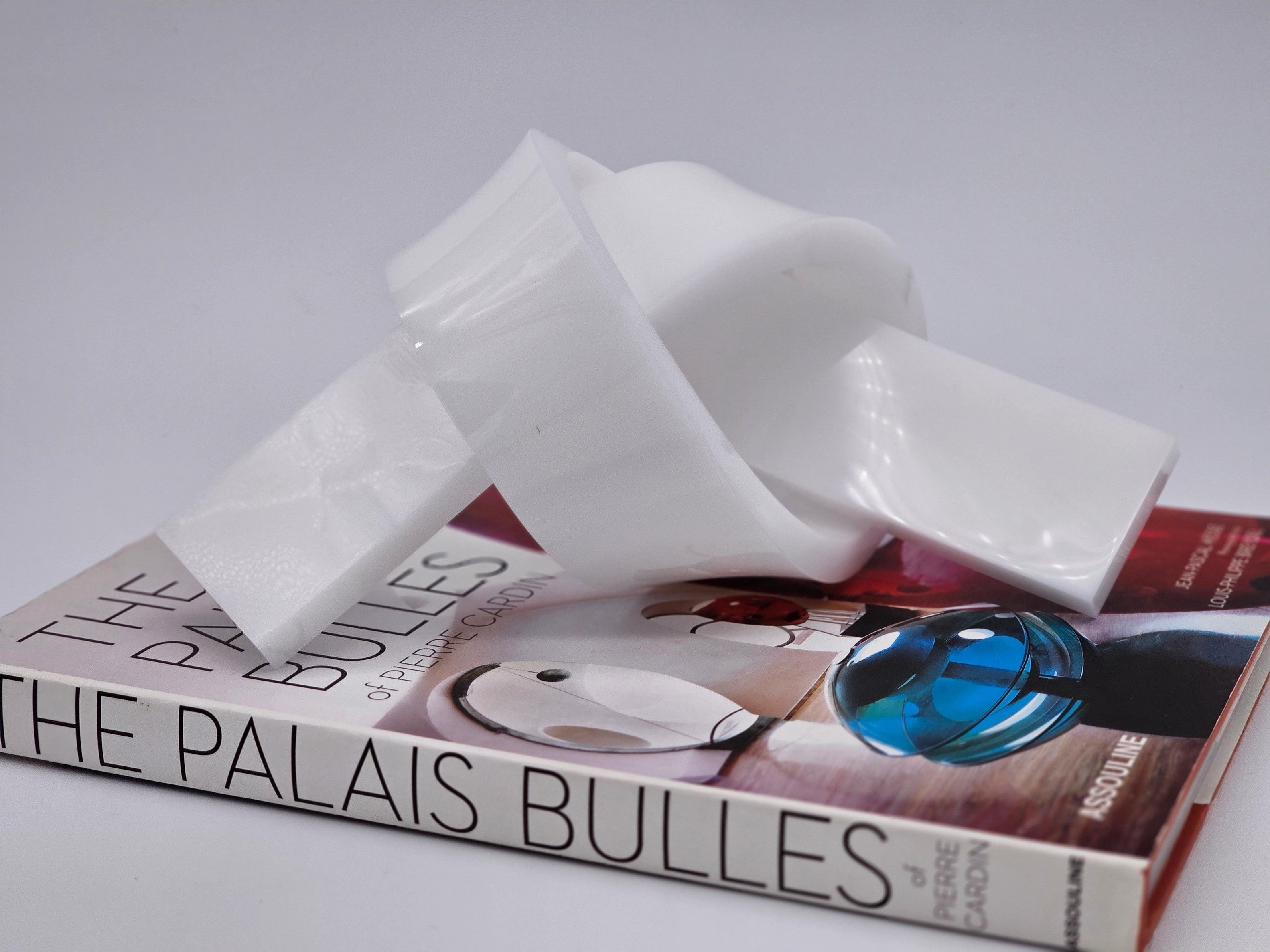 Acrylic Large Love Knot