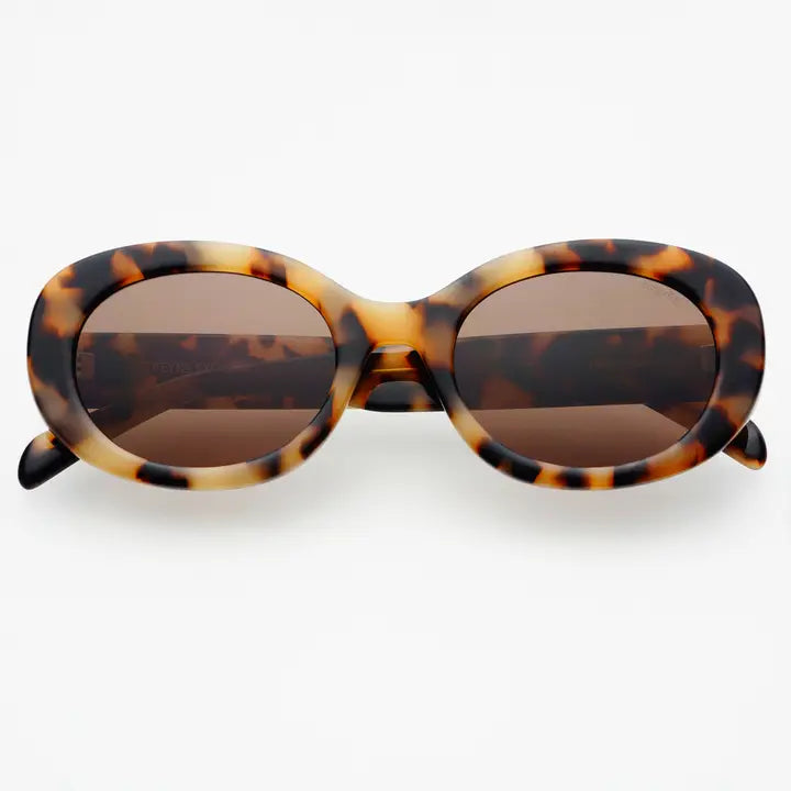 Aria Oval Sunglasses
