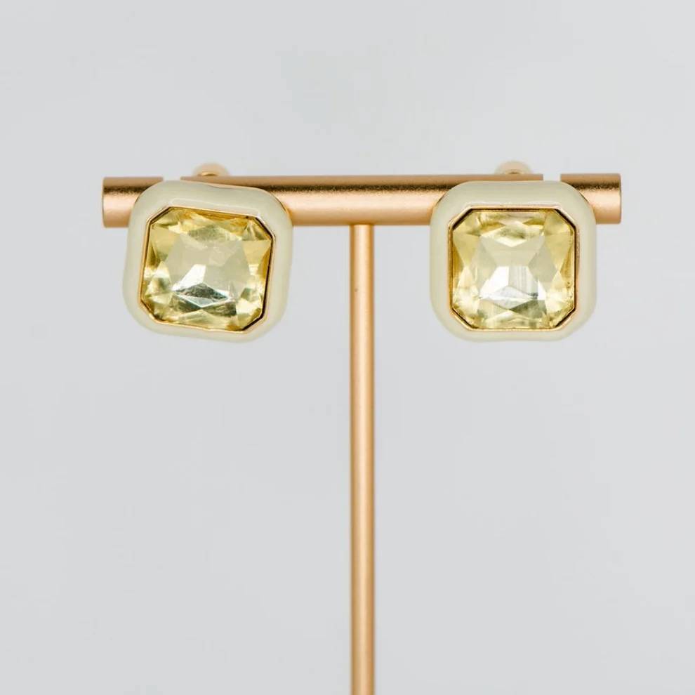 Lumiere Earrings