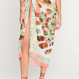 Selena Sarong