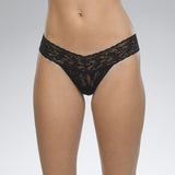 Signature Lace Lowrise Thong