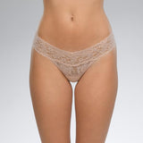 Signature Lace Lowrise Thong