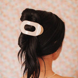 Almond Beige Med Flat Clip