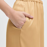 The Effortless Wide Leg