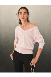 Cashmere Wide V-neck